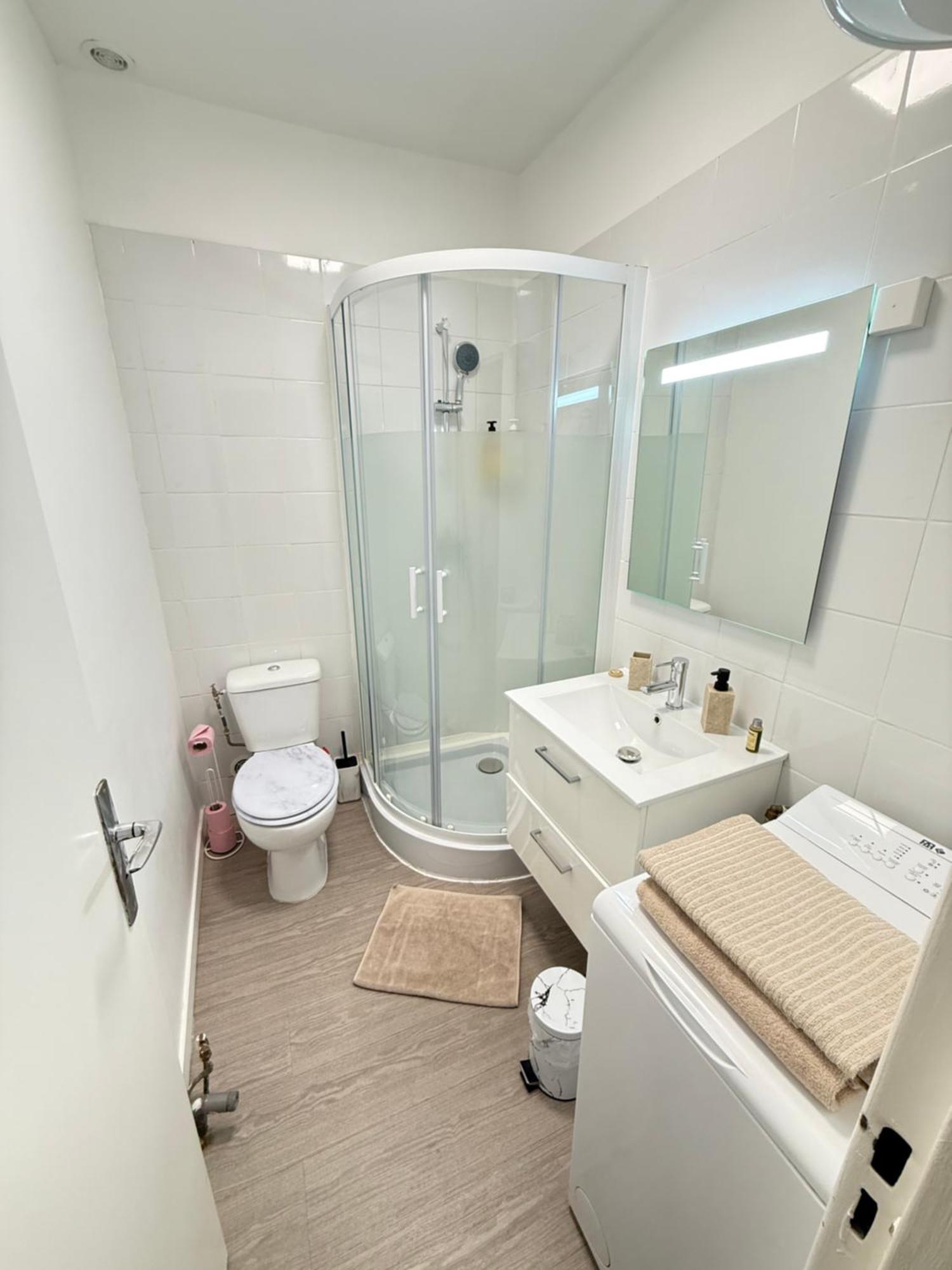 Cocon Marseillais, Centre-ville, Vieux-port - Rue Paradis, Renove, Climatise, 2pers